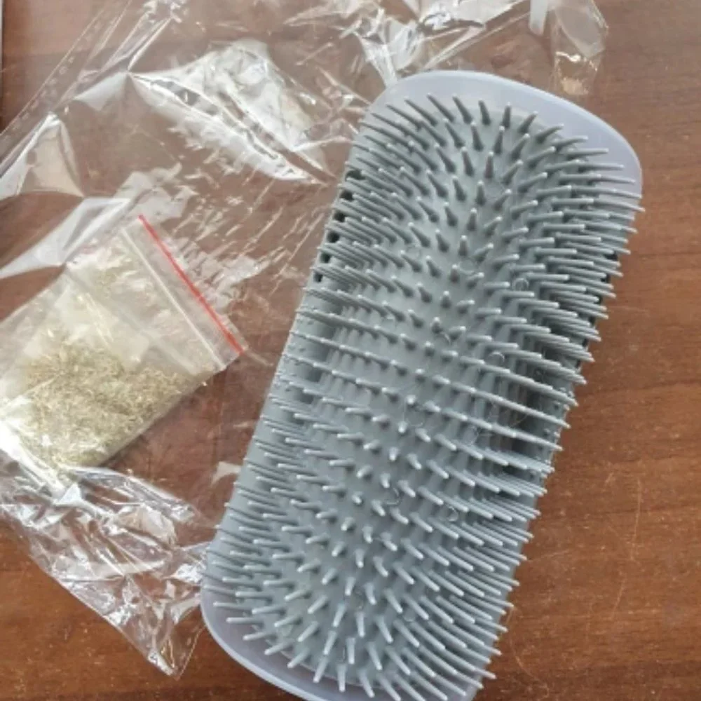 Longer Style Cat Self Groomer Full Body Brush Corner Mount Grooming Comb…